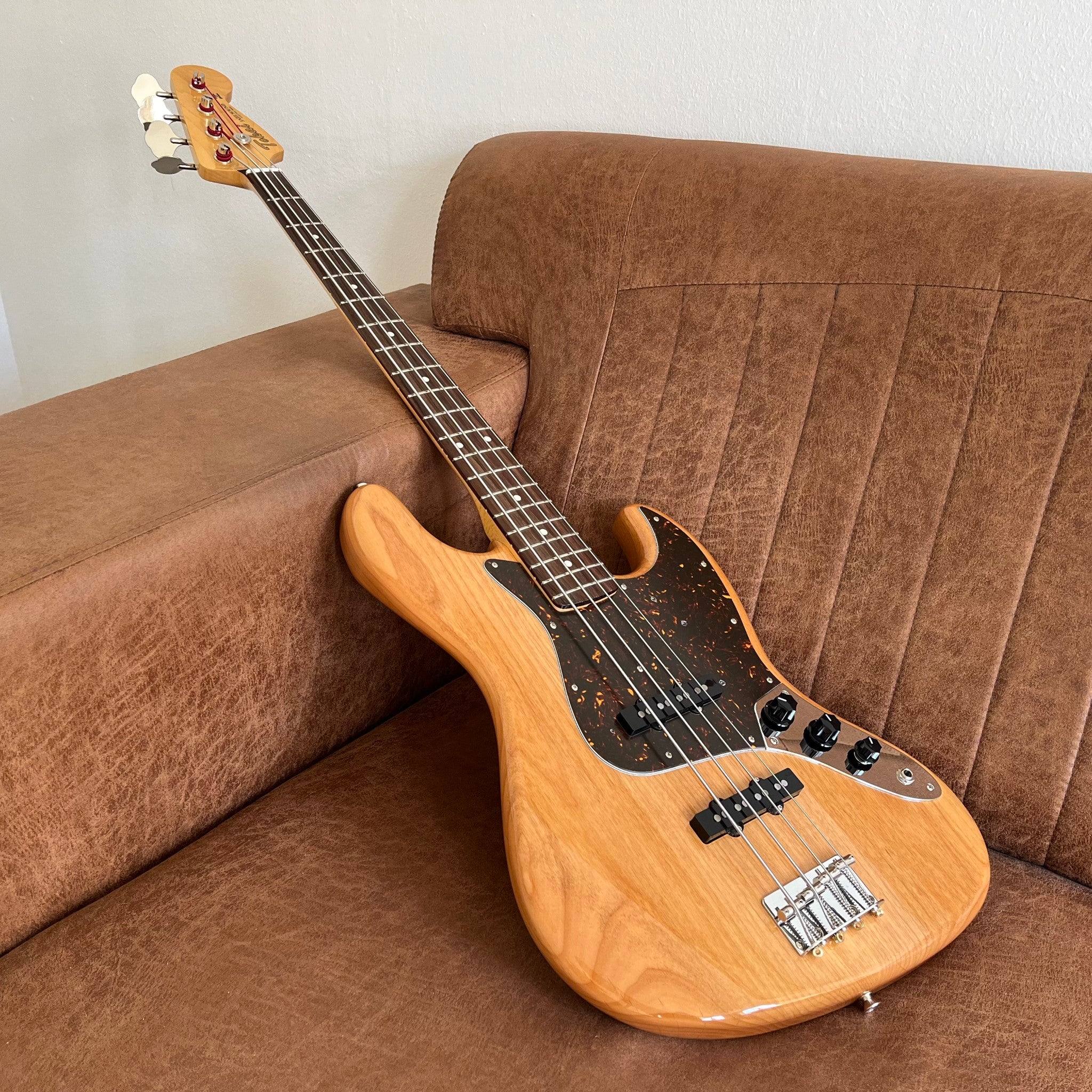 Tokai Jazz Sound Bass TJB99 - Natural – RockSo Music