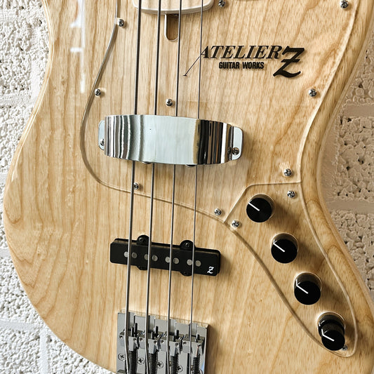 atelier z m245 natural hand-built japanese 4-string active bass body details