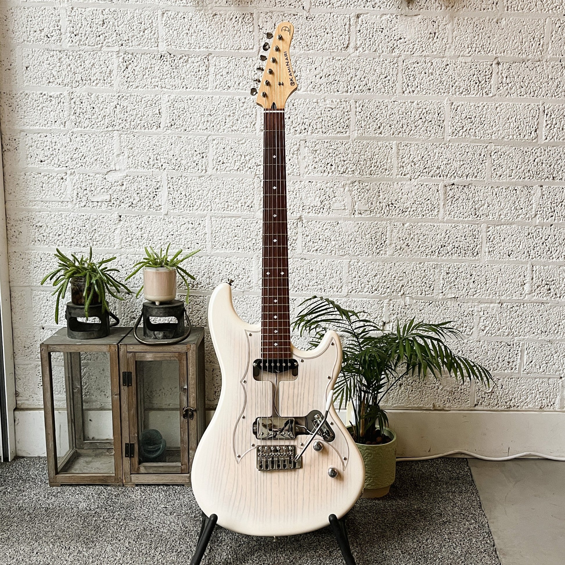kaminari liquid electric guitar see-through white burst rockso spec front view with added tone control and 5-way switching